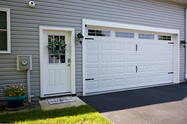 24/7 Emergency Garage Door Roller Replacement experts in Garfield, NJ